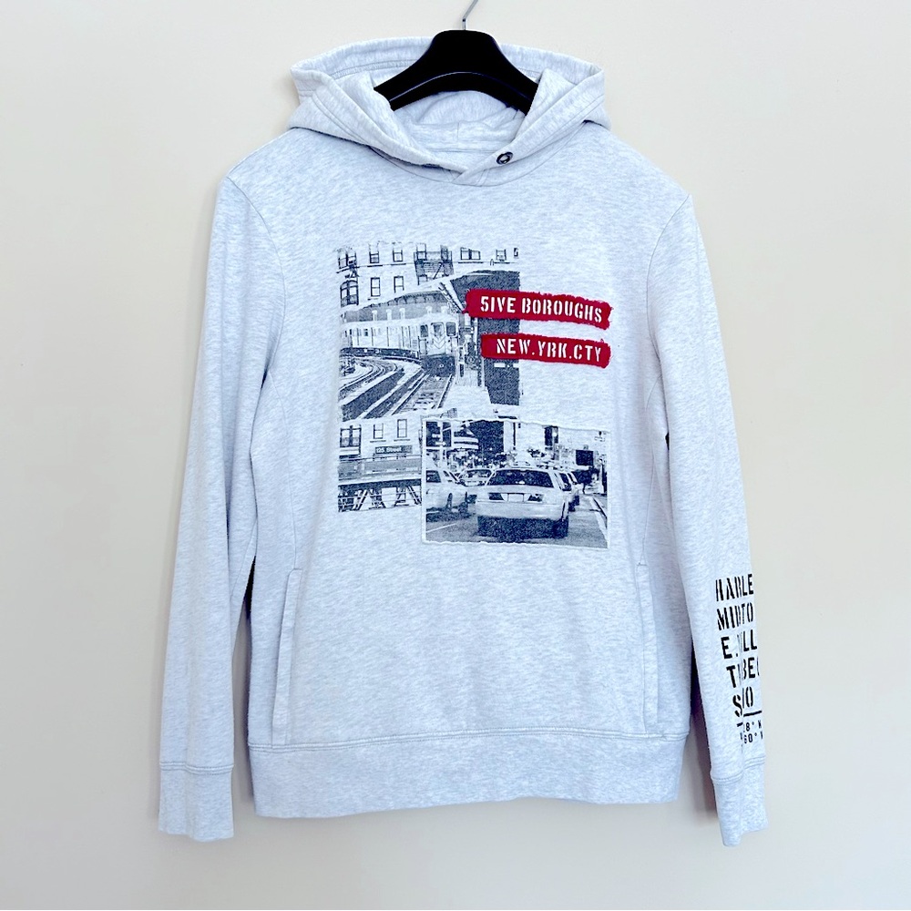 Aeropostale Light Gray NYC Graphic Oversized Hoodie